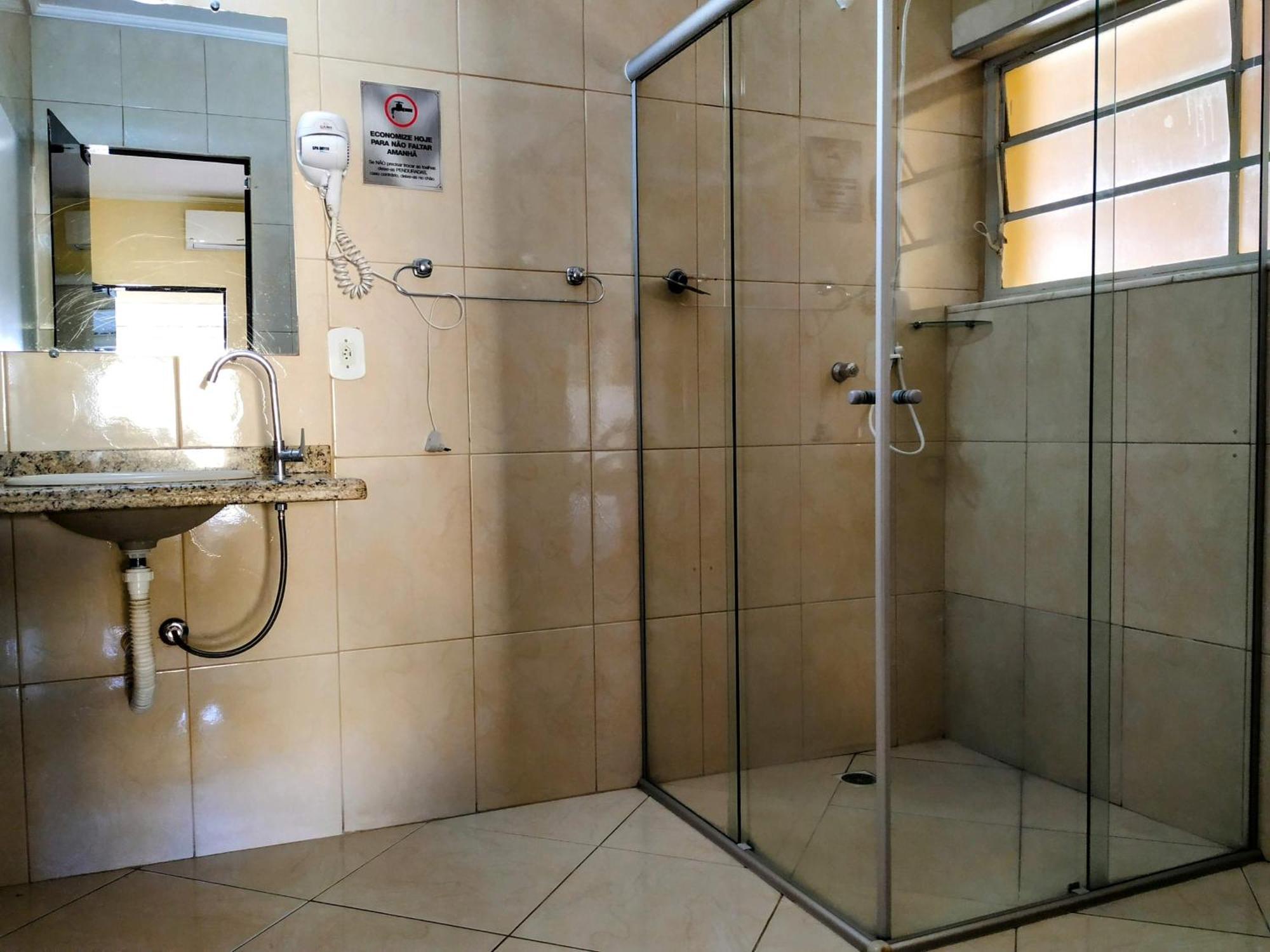Hotel Garfo De Ouro Cambui Luaran gambar